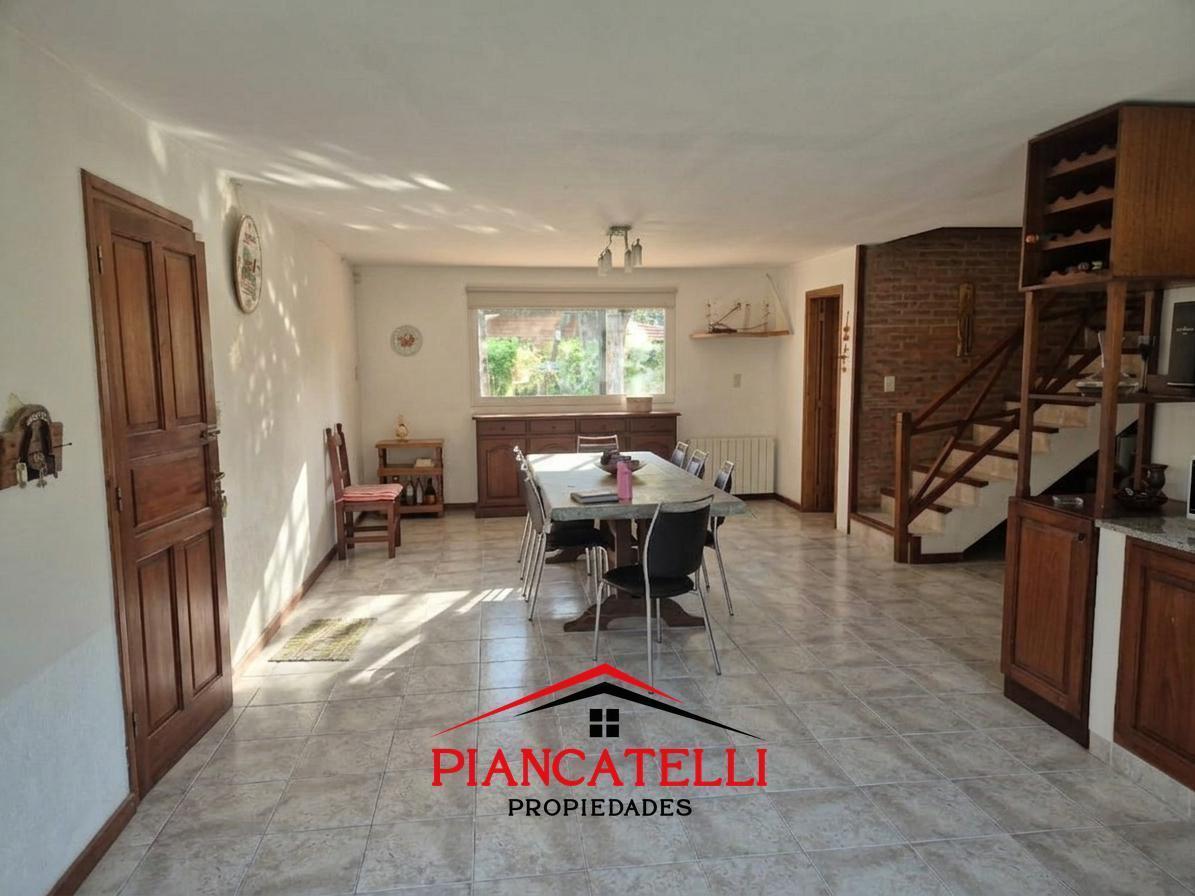 Foto de Casa Amueblada- Alquiler Anual/ Venta - PINAMAR: De las Ninfas 1098, imagen 2