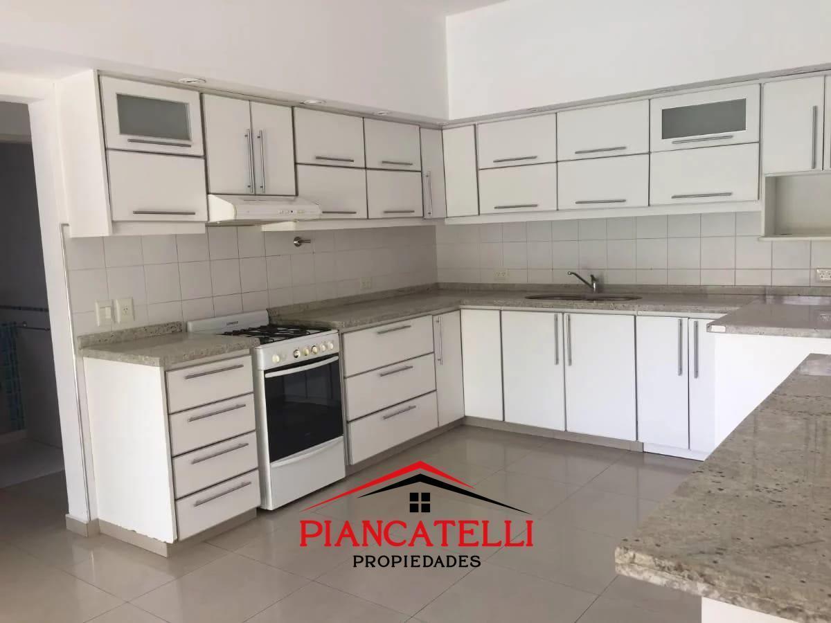 Foto de Casa en Banco Provincia De Bs. As., imagen 1
