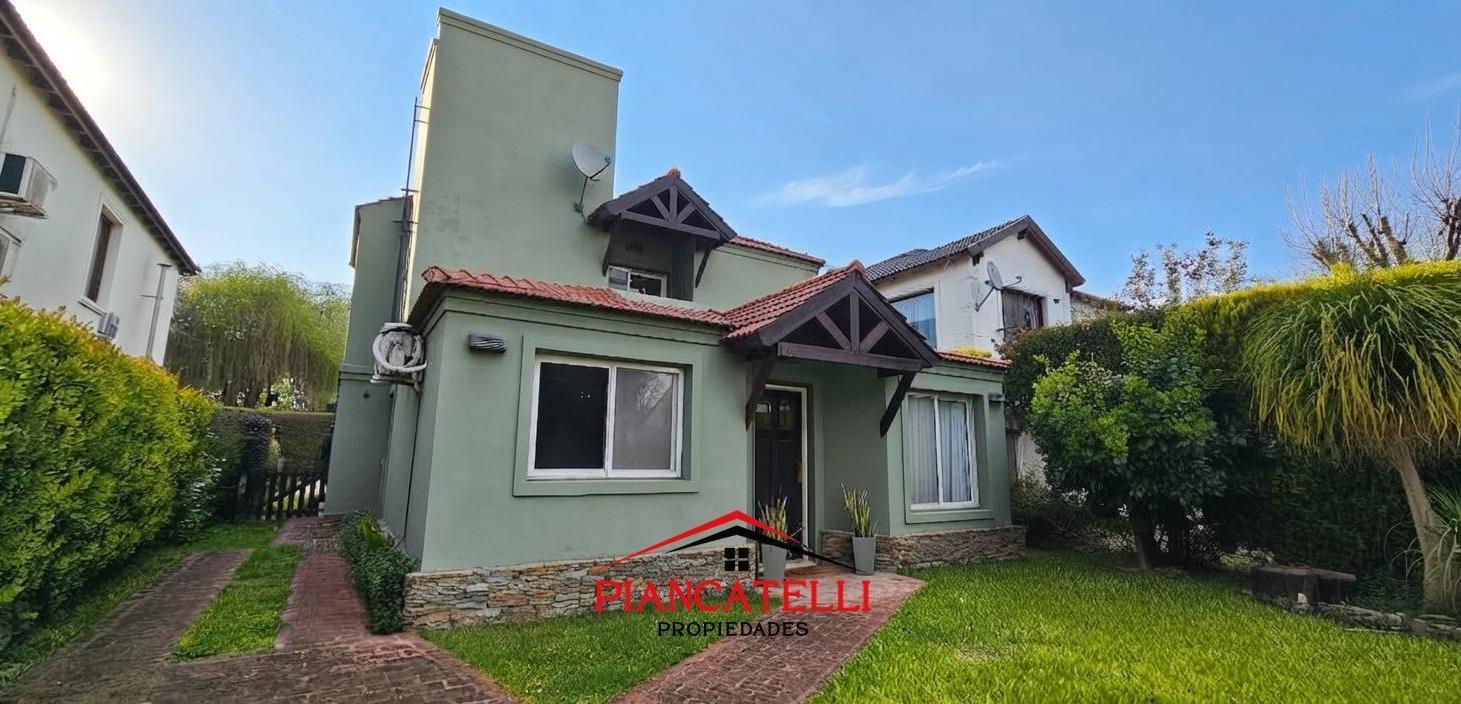 Foto de Casa en Venta en Banco Provincia Country Club. 330 M2, imagen 3