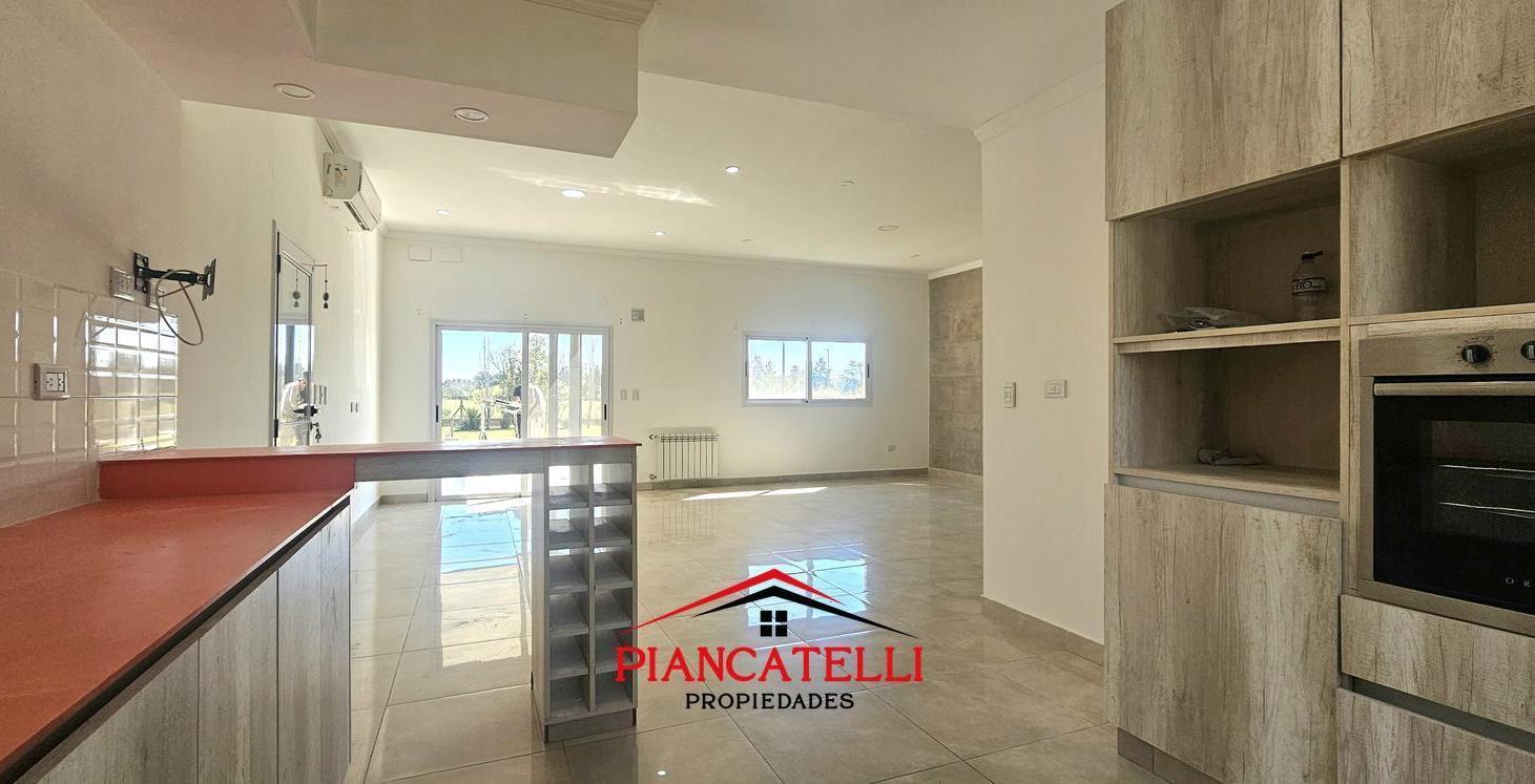 Foto de Casa En Venta/Alquiler en Terravista en una planta con 3 habitaciones, imagen 3