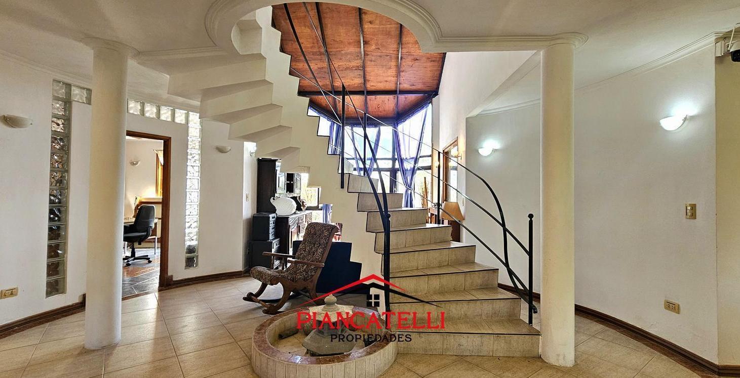 Foto de Casa en Venta en Country Banco Provincia, imagen 2