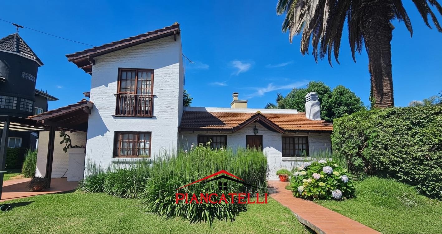 Foto de Casa en Venta y Alquiler Temporal, con 4 ambientes en Las Lajas, imagen 1