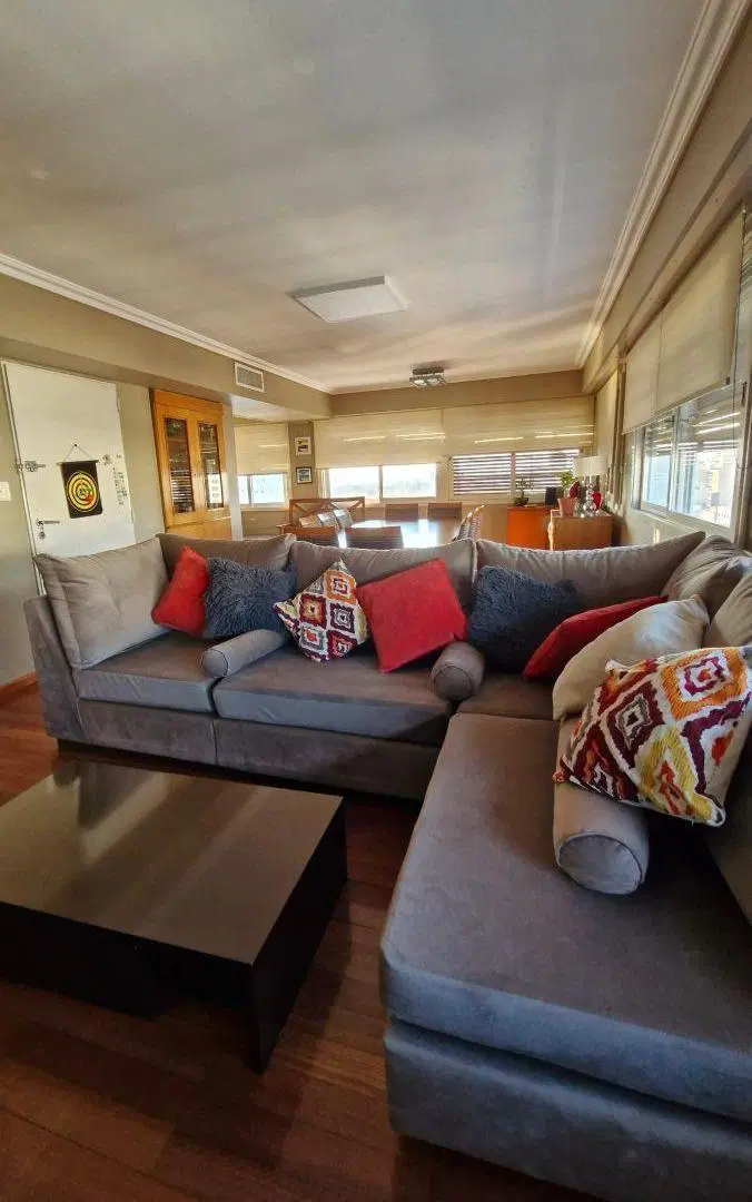 Piso en venta 149 metros 4 cuadras de la estación, cerca de 5