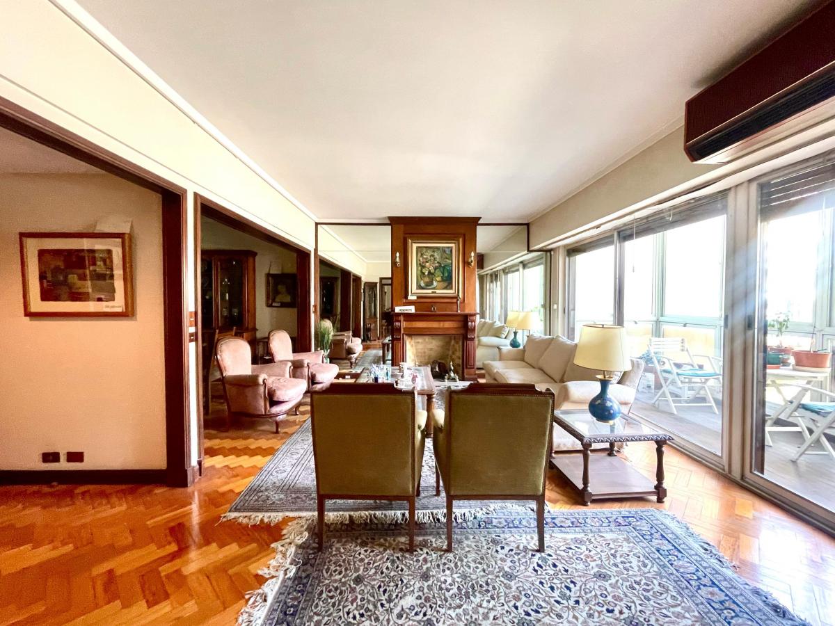 Semipiso de 145 m² en Recoleta – 2 Dorm., Escritorio, Dependencia, Cochera 1