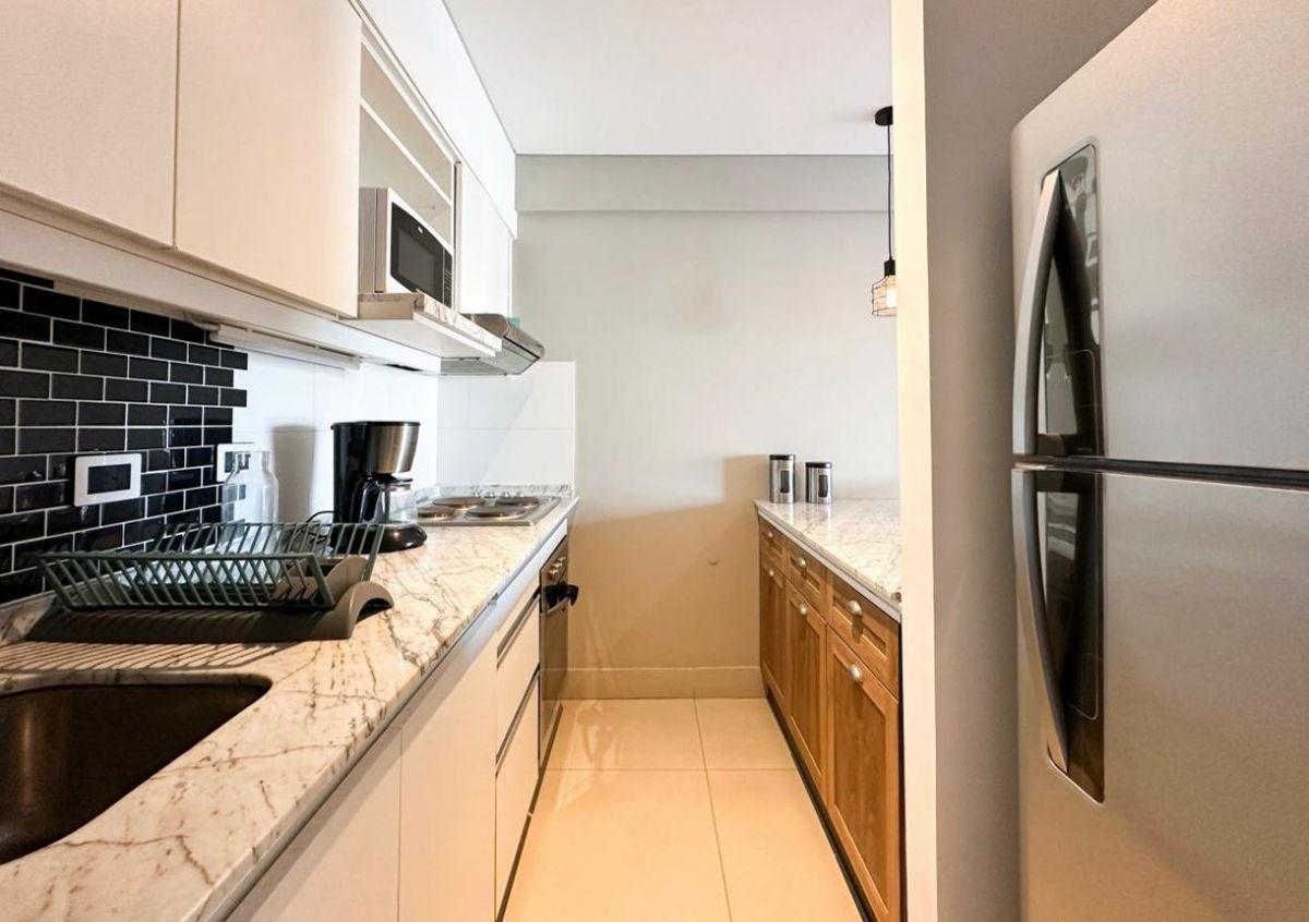 Foto de Alquiler Departamento 2 Ambientes con Cochera, Vista al Lago y Parrilla, imagen 1