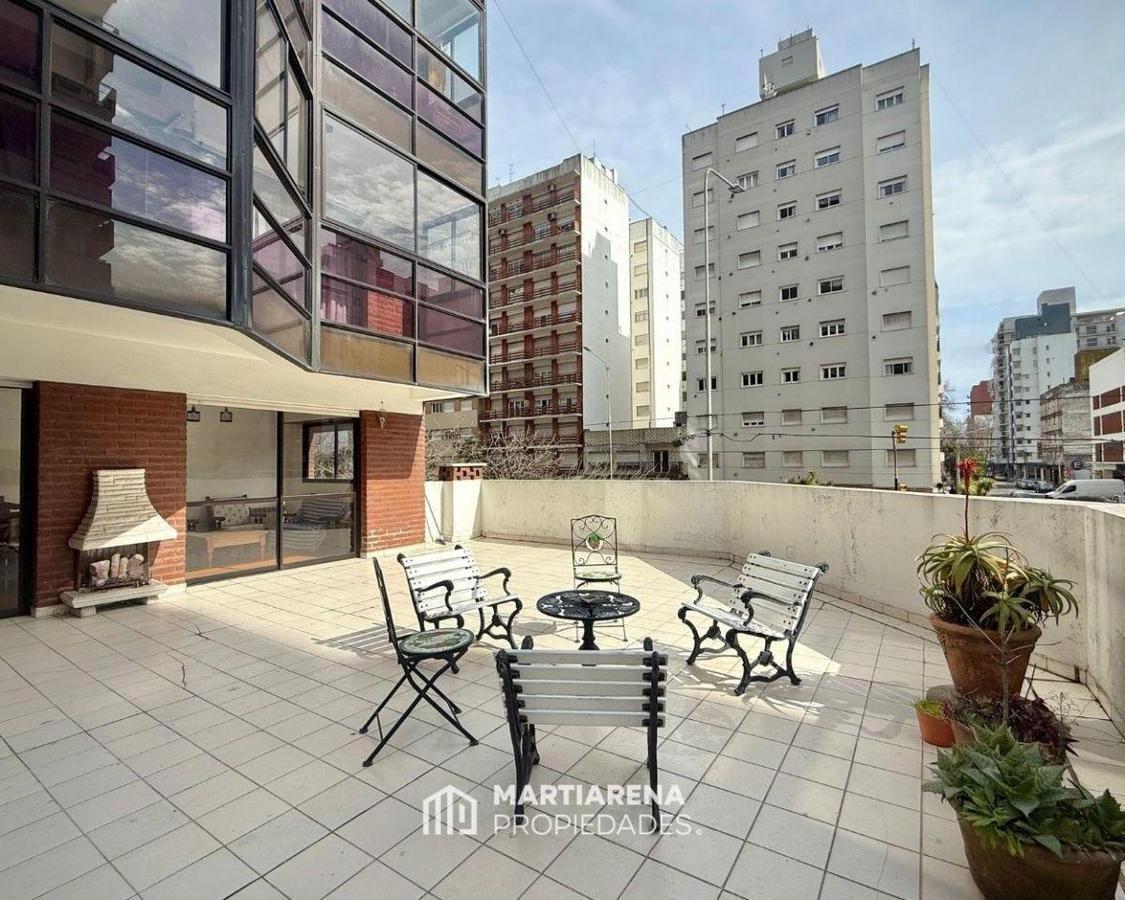 Foto de Departamento 4 ambientes 2 dormitorios. | Av. independencia al 1100, imagen 1