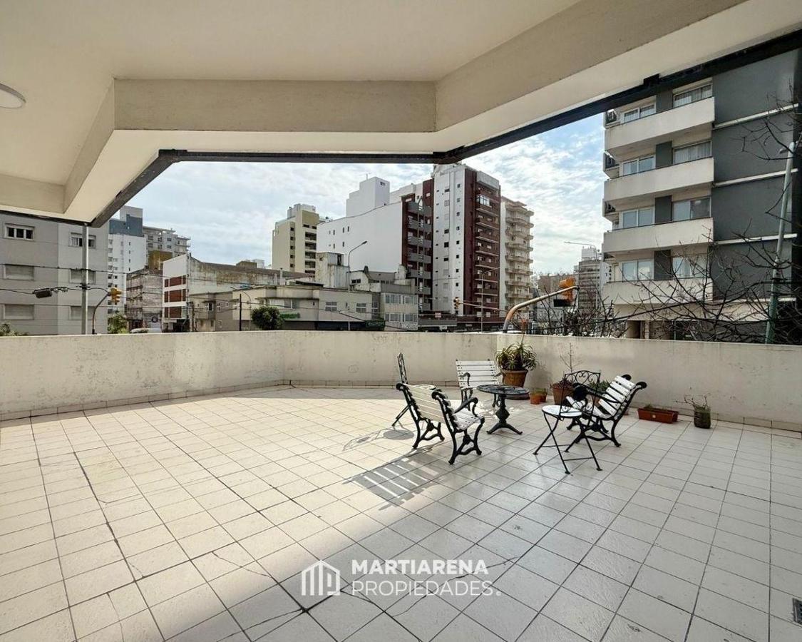 Foto de Departamento 4 ambientes 2 dormitorios. | Av. independencia al 1100, imagen 3