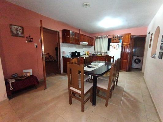 Se Vende Casa en Rio Segundo 3 Dorm. 5