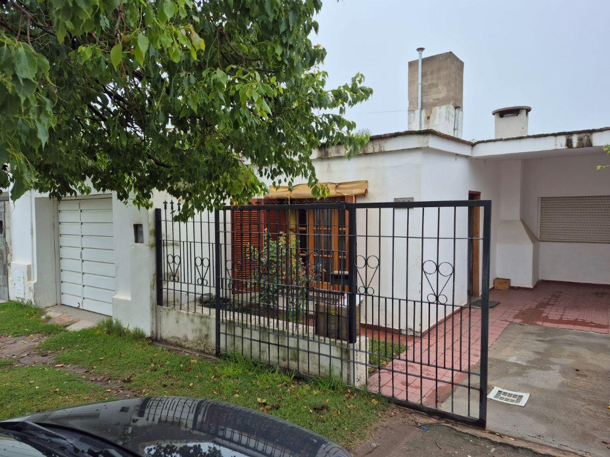 Venta Casa 3 Dorm Rio Segundo CENTRO