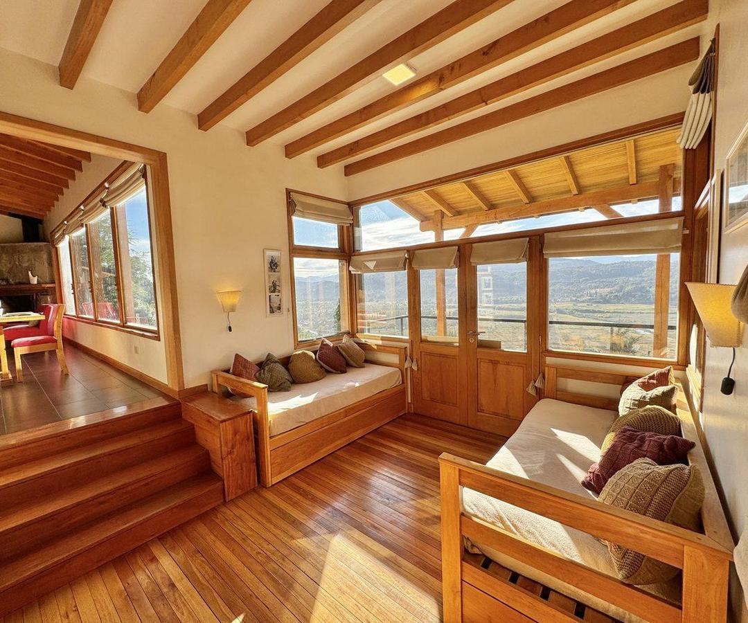 Venta de Casa en San Martín de Los Andes: un Refugio de Lujo en Los Faldeos 1