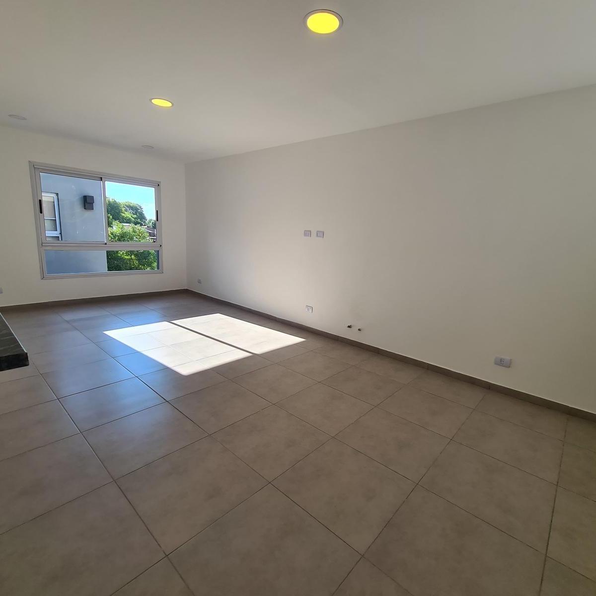 Foto de VENTA DEPARTAMENTO 2 DORMITORIOS CON TERRAZA, imagen 4