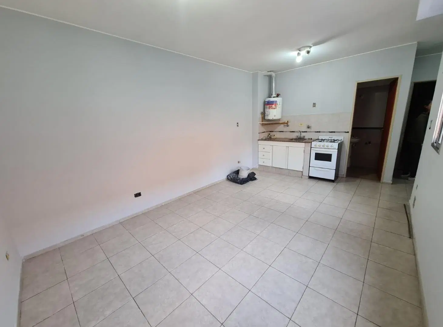 VENTA DEPARTAMENTO MONOAMBIENTE BELLA VISTA 4