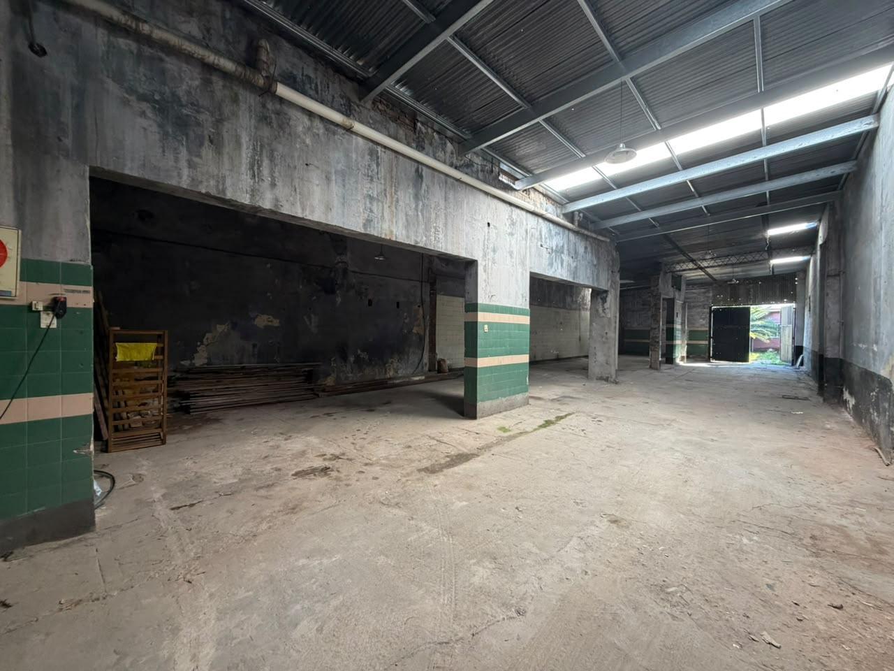 Foto de ALQUILER GALPON DE 240M2, imagen 1