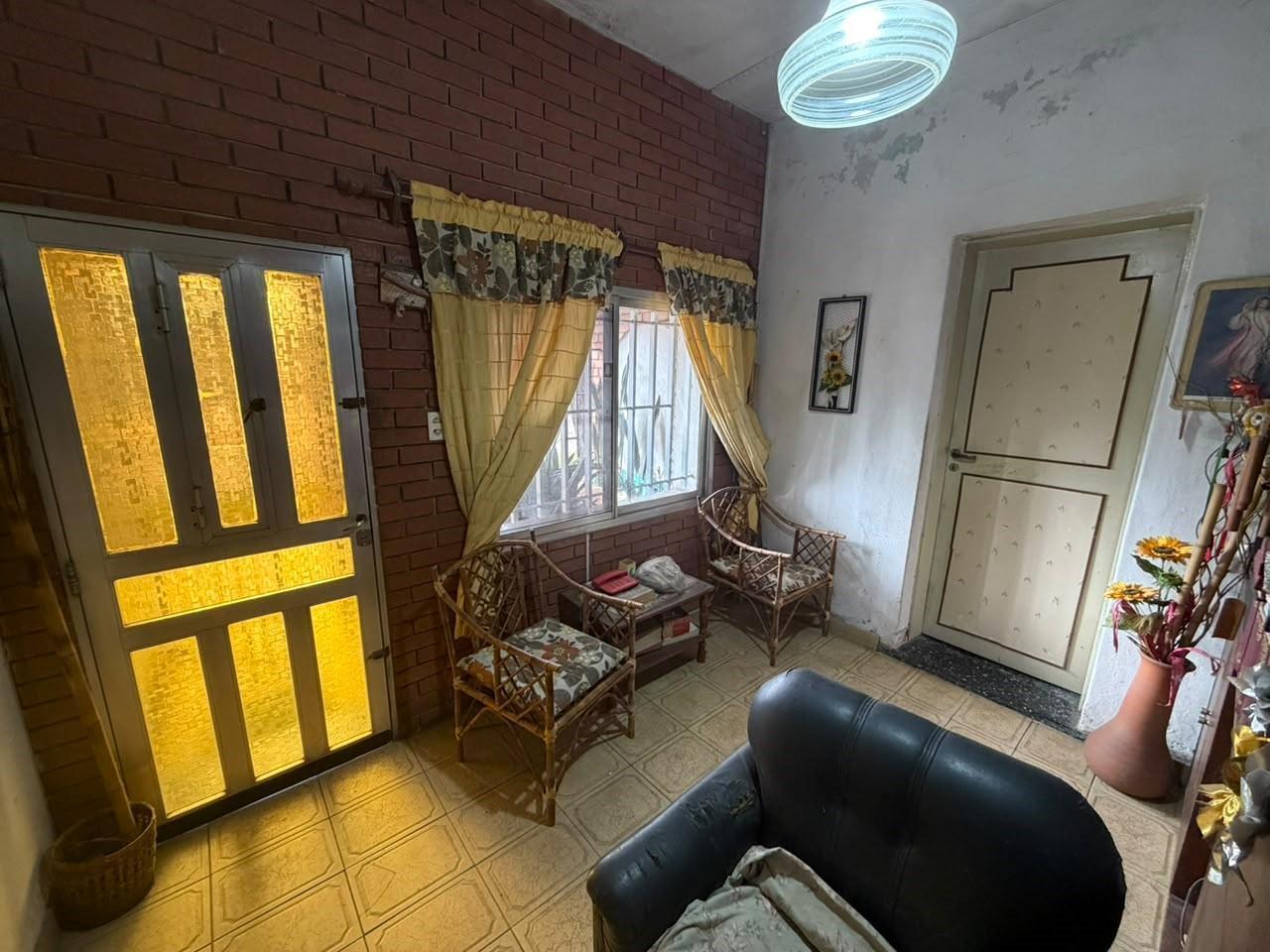 Foto de VENTA CASA 2 DORMITORIOS A RECICLAR BARRIO BELGRANO, imagen 5