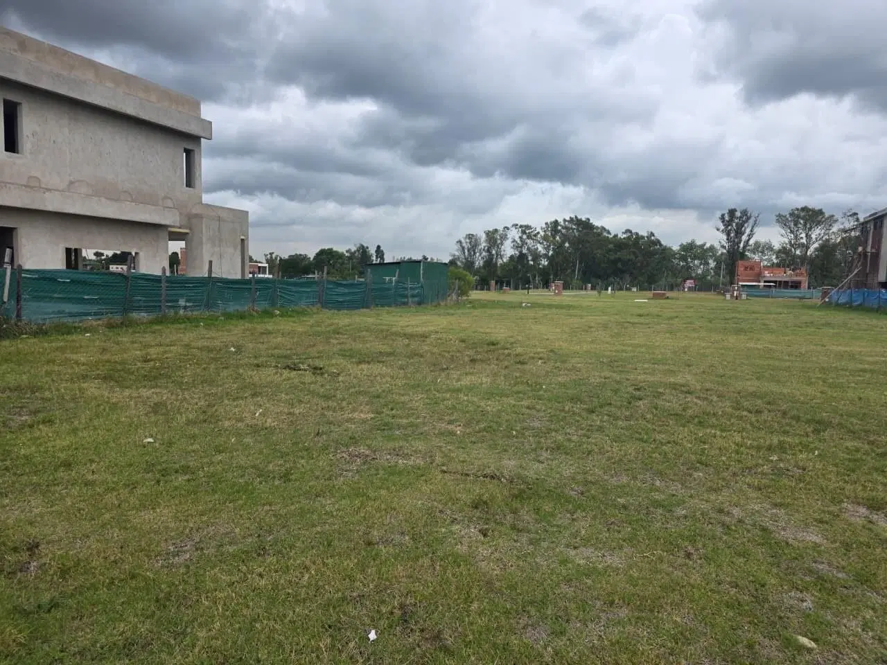 Lote central etapa dos ,en Venta en Santa Sofía, Pilar del Este, Pilar 4