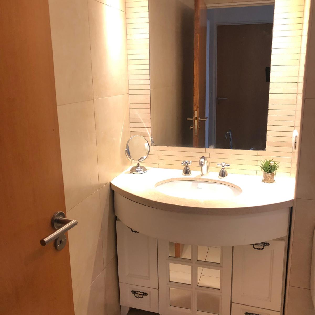 Hermoso Departamento con Amplias Terrazas Propias en El Corazón de Caballito 3
