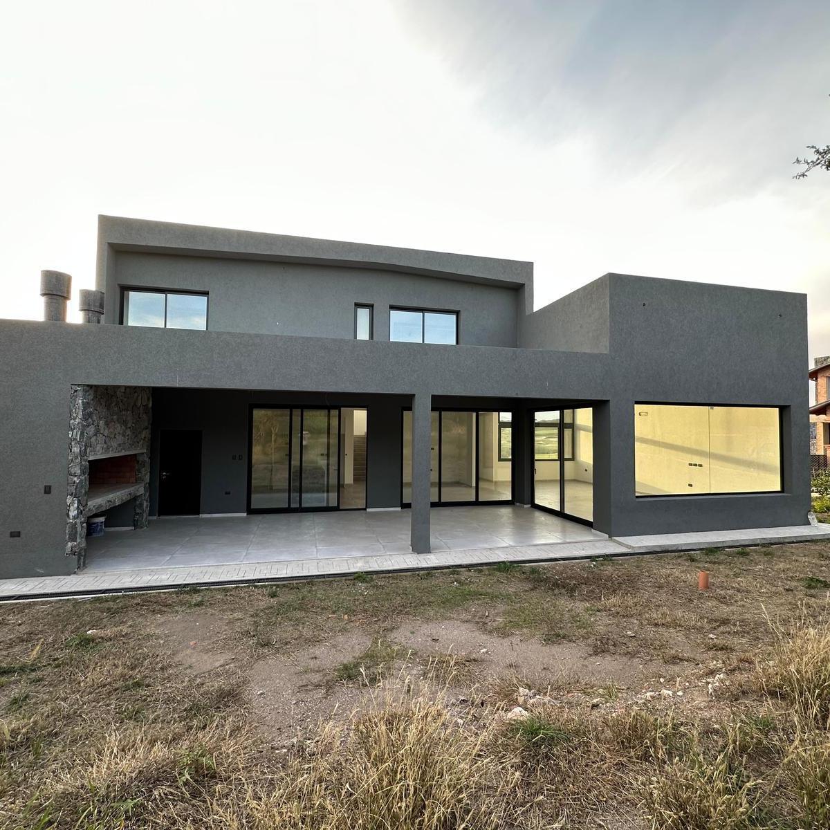 Se Vende Exclusiva Casa en Estancia El Terrón con Vistas! 5