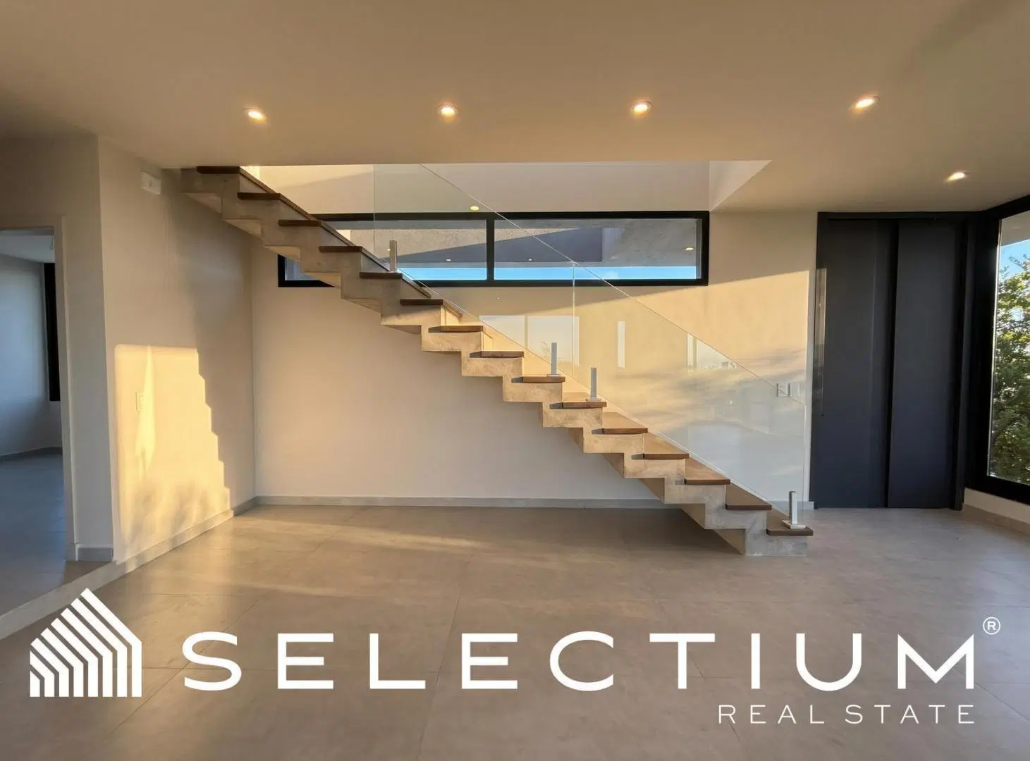 Residencia de 1000 m² a Estrenar en La Pankana   Vistas   3 Plantas   Master Suite 8