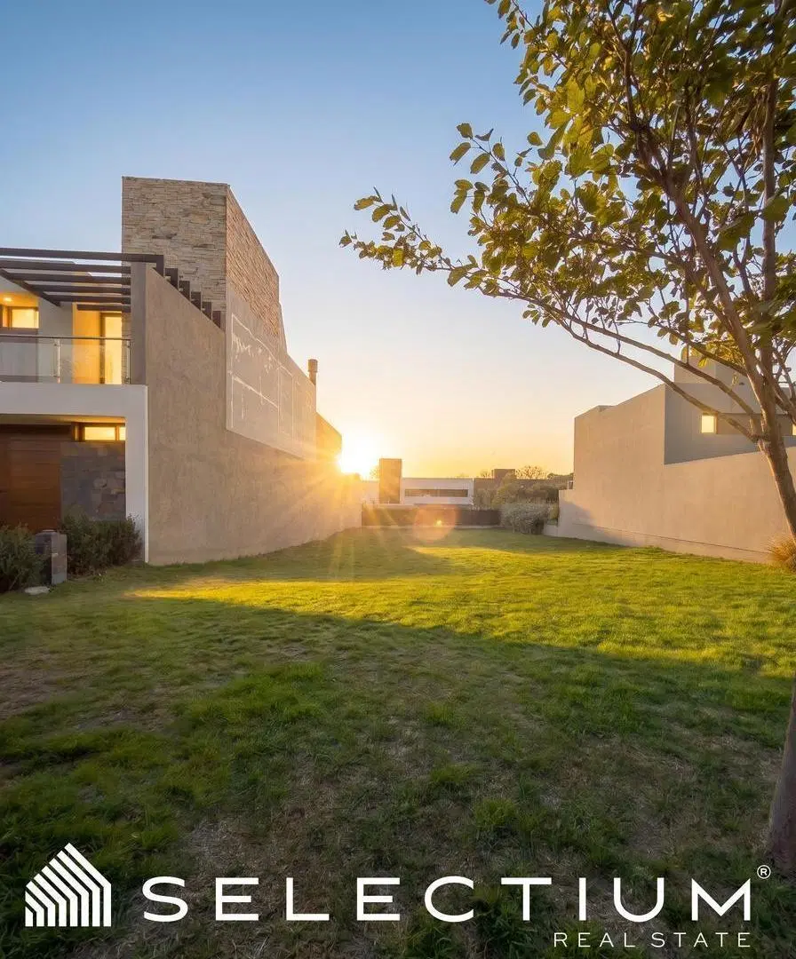 Excelente lote de 600 m² en Santina Norte con frente a espacio verde y seguridad 24 hs 2