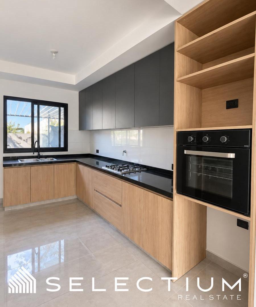 Foto de VENTA Duplex a Estrenar en Siete Soles | 250 m² | 3 dorm | Suite |, imagen 2