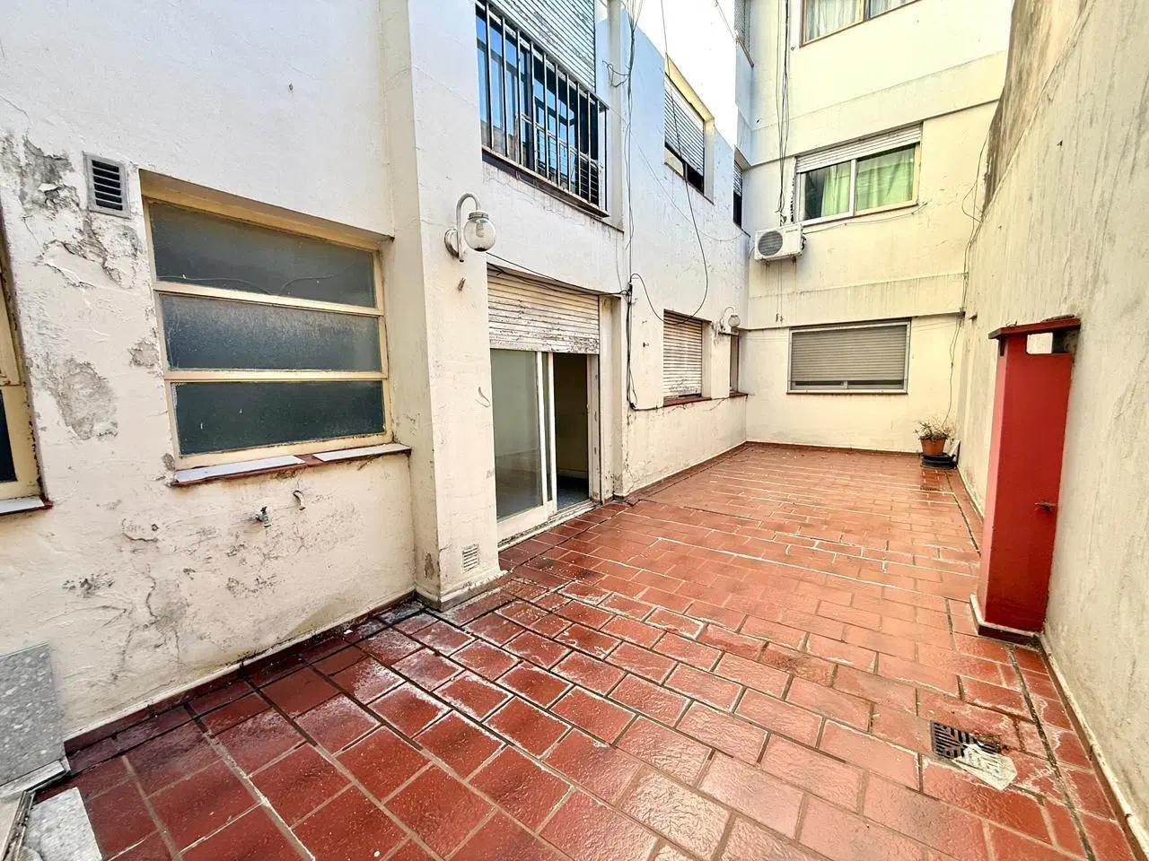 Venta 3 Ambientes con Patio – Excelente Oportunidad de Inversión en Flores 8