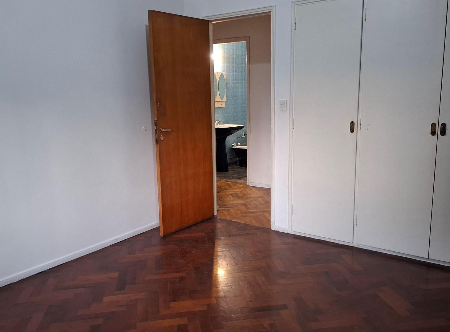 Foto de Departamento 3 ambientes + dependencia en Alquiler en Caballito, imagen 2
