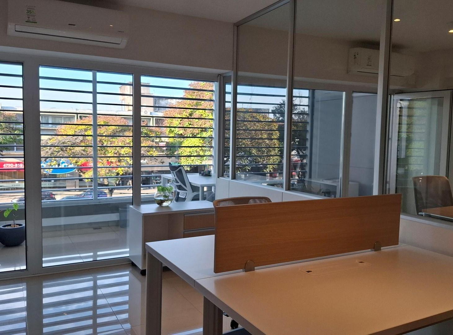 Foto de Oficina con cochera en Alquiler ubicado en Olivos, Vicente López, imagen 2