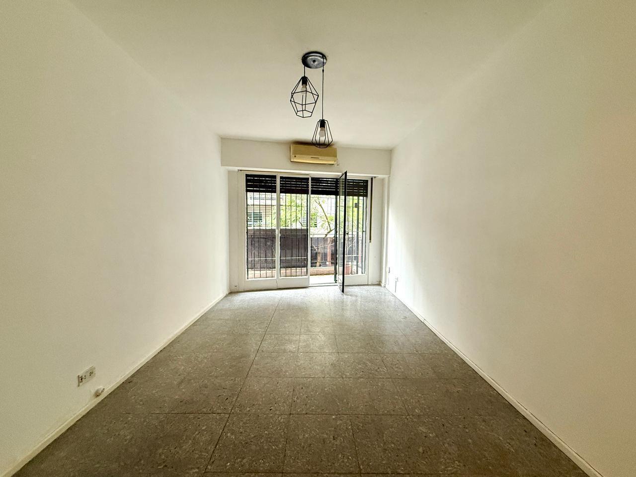 Foto de Departamento 3 Ambientes con balcón muy luminoso en Venta ubicado en, imagen 1