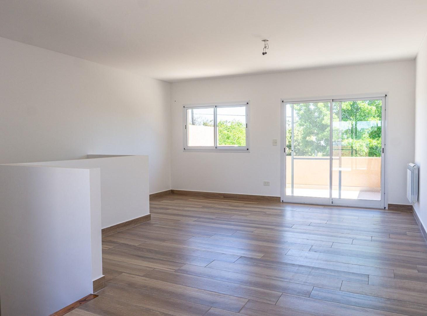 Foto de Casa Dúplex en Venta en Martínez, San Isidro, Financiación propia, imagen 2