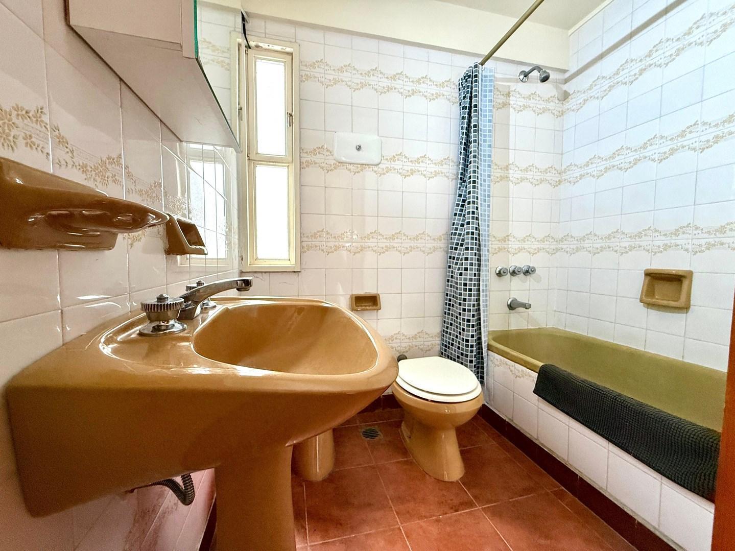 Foto de Departamento 2 ambientes muy luminoso en Venta en Recoleta, Capital, imagen 3