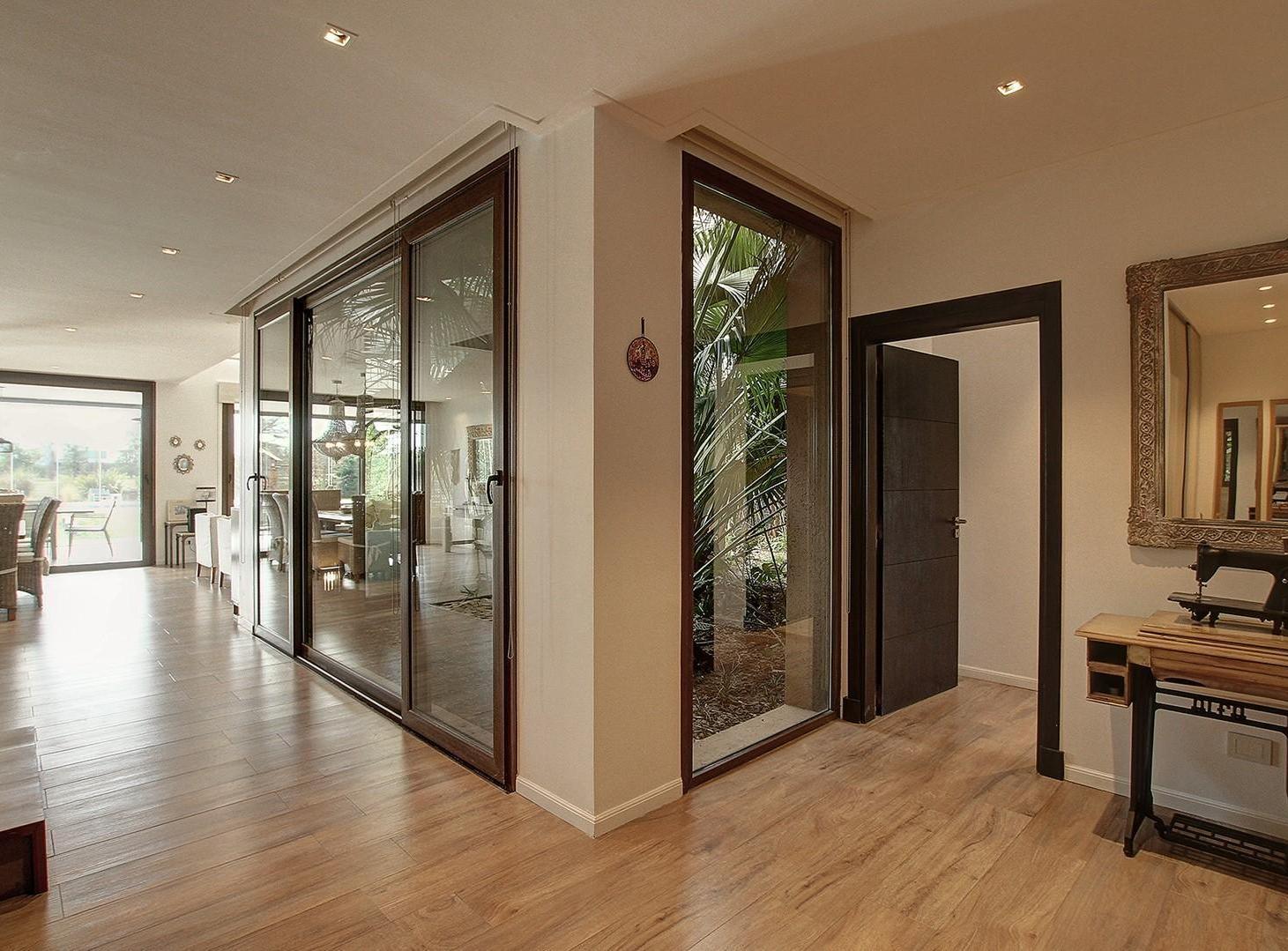 Foto de Casa 8 ambientes con vista al golf en Venta en El Golf, Nordelta, Tigre, imagen 4