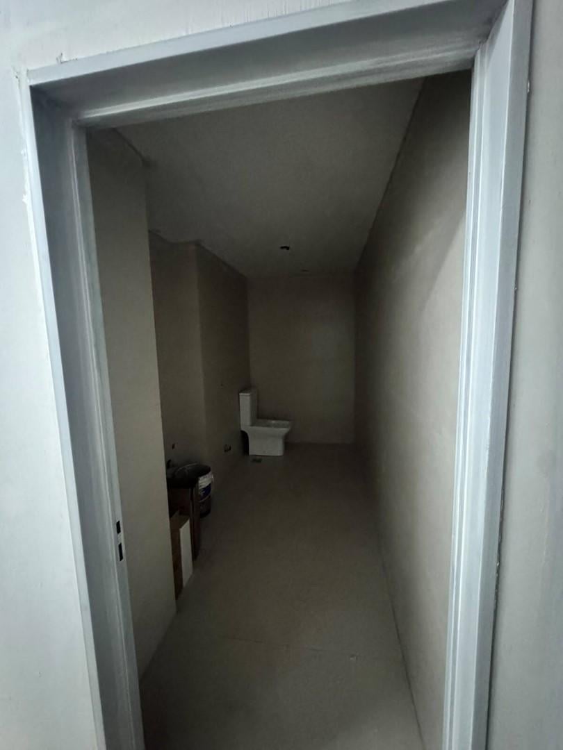 Foto de Alquiler LOCAL COMERCIAL A ESTRENAR – 250 m² – ESQUINA CON SALIDA A 4, imagen 5