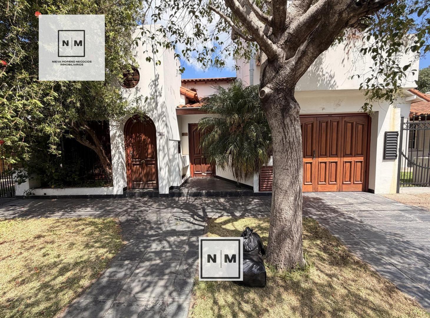 CASA - VENTA - 6 AMBIENTES - CASTELAR