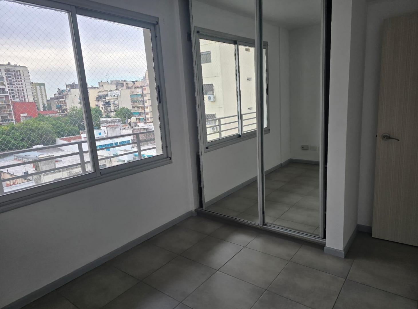 Foto de Departamento - Venta - Dos Ambientes - Flores, imagen 4