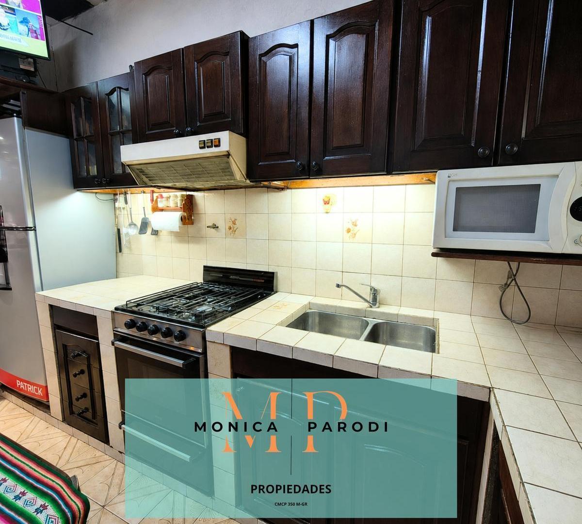 Foto de Casa en venta en Rafael Castillo – 3 ambientes con garage doble y, imagen 1