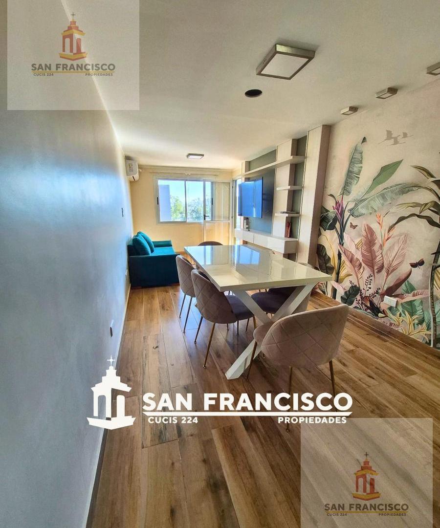 Foto de Departamento en Venta | 12 de Octubre 884, Zona Monumento 20 de Febrero, imagen 2