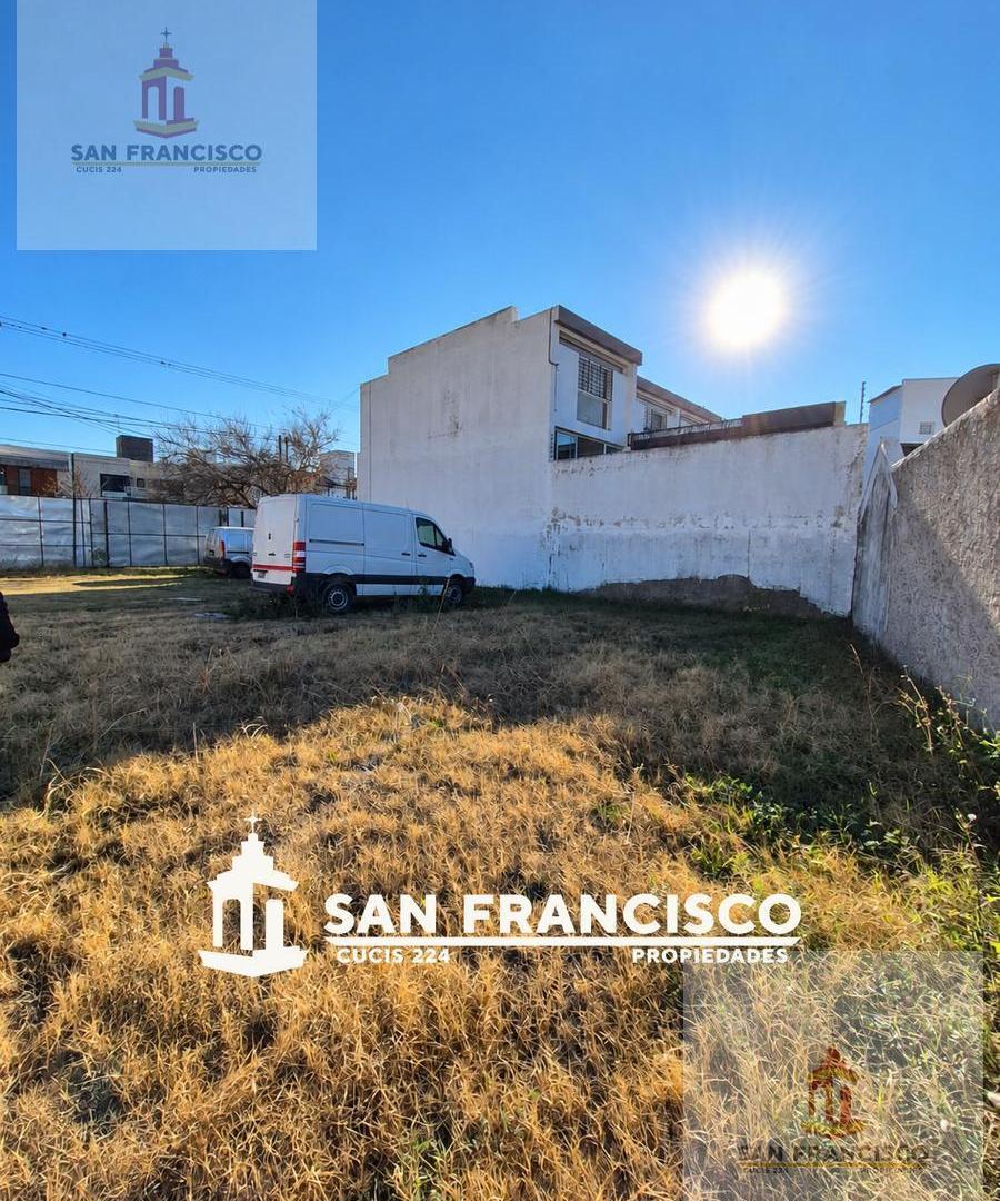 Foto de Terreno en Venta | Grand Bourg, sobre Av. Principal Gral. Savio, imagen 1