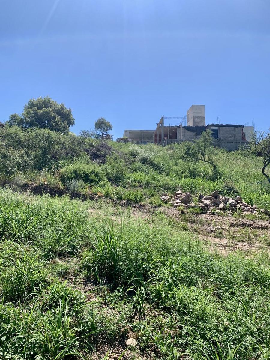 Terreno en Villa Parque Siquiman 3