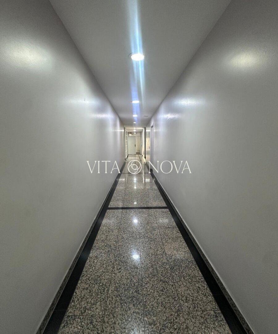 Foto de OFICINA EN VENTA - AV. GENERAL PAZ, imagen 2