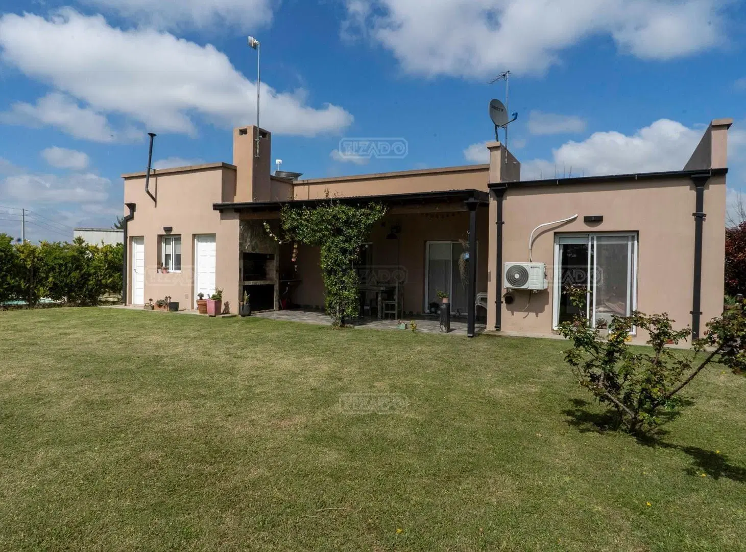 Casa en Venta en San Eduardo Pilar del Este 2 Dormitorios 2