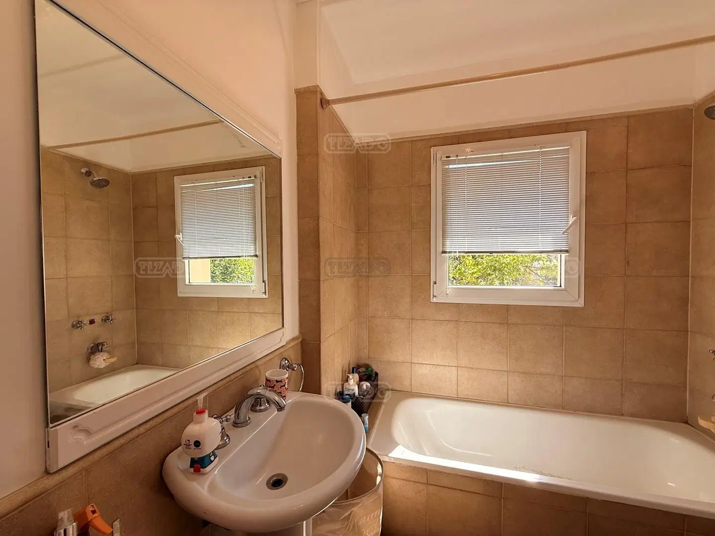 Casa en Venta en Los Jazmines, Pilar del Este, Pilar 4