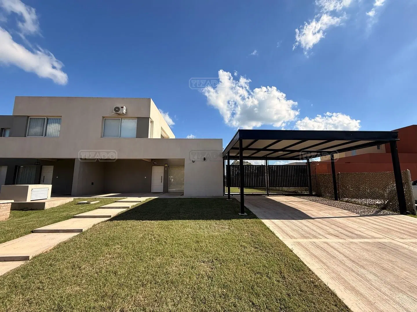 Casa en Venta en Casas de Santa Guadalupe, Casas del Este, Pilar del Este 3