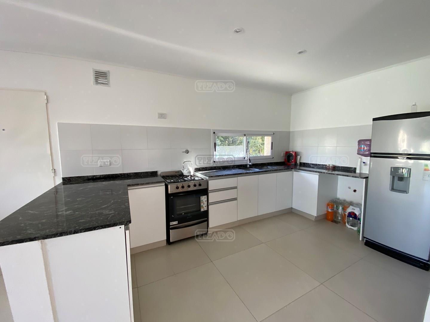 Foto de Casa en Venta en Santa Elena Pilar del Este, Pilar 3 Dormitorios, imagen 2