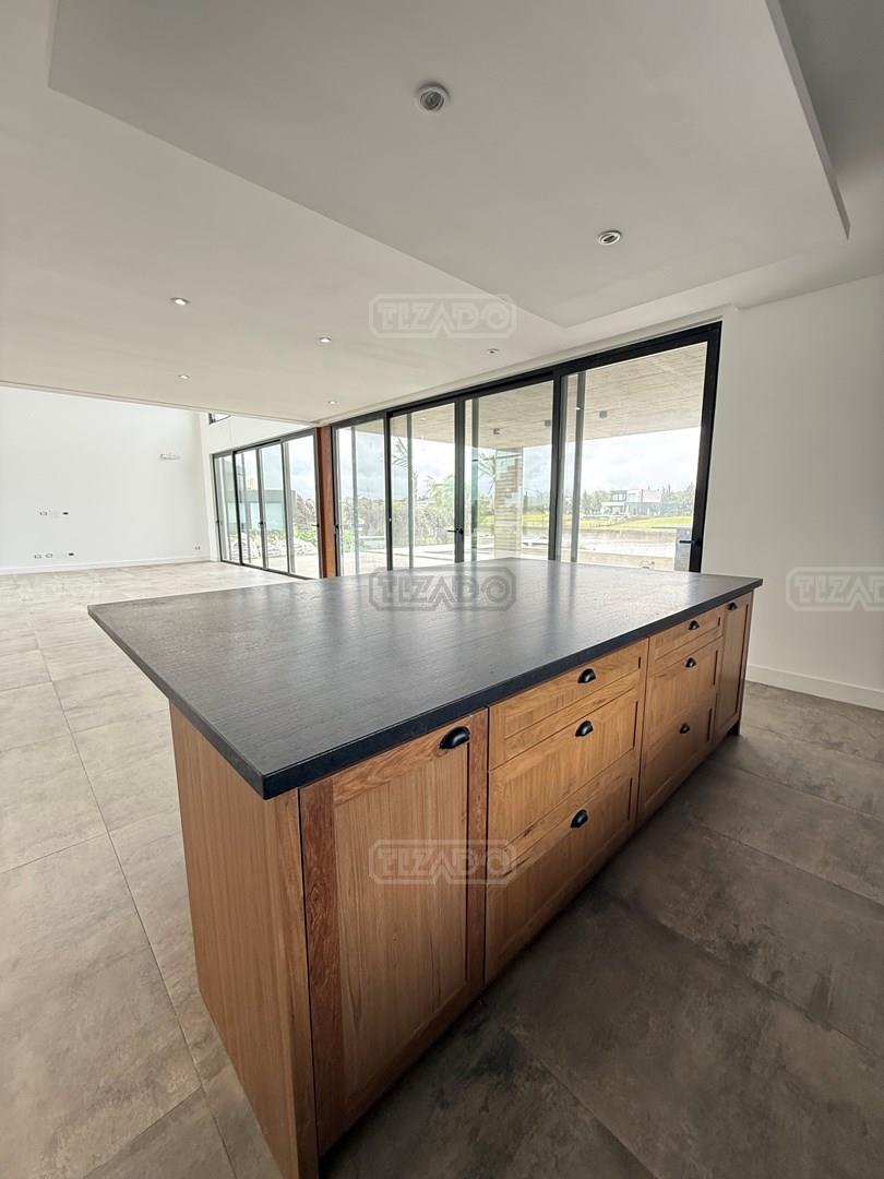 Foto de Casa en Venta en El Naudir, Escobar, G.B.A. Zona Norte, imagen 3