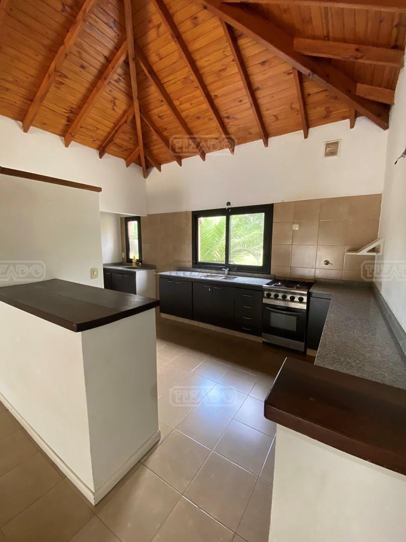 Foto de Casa en una planta con pileta en San Alfonso, imagen 5