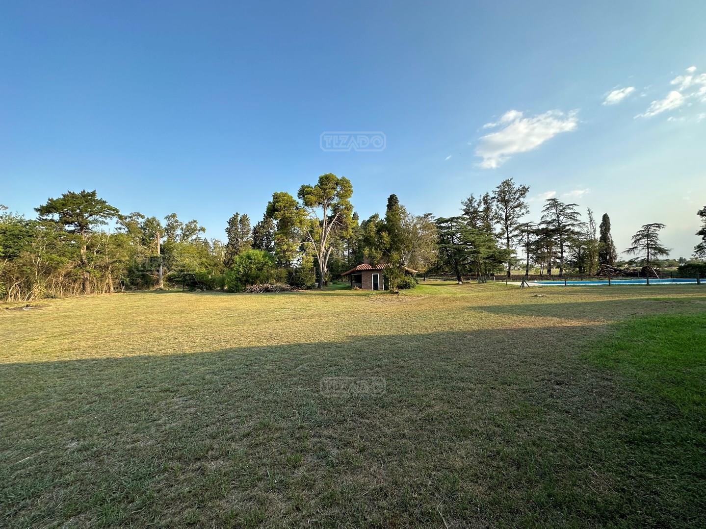 Foto de Propiedad en venta en Pilar del Este con casco y lote, imagen 2