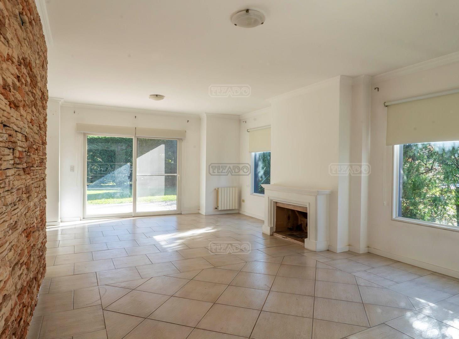 Foto de Casa en Venta en Los Jazmines,Pilar del Este,Pilar, imagen 1