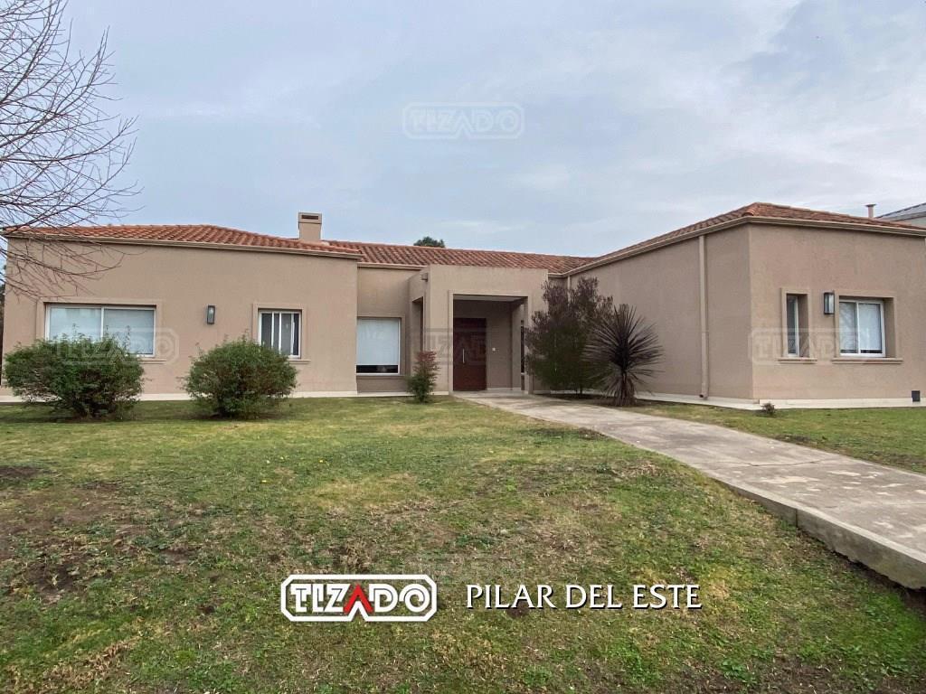 Foto de Casa 5 amb con pileta en Los Jazmines Pilar del Este, imagen 1