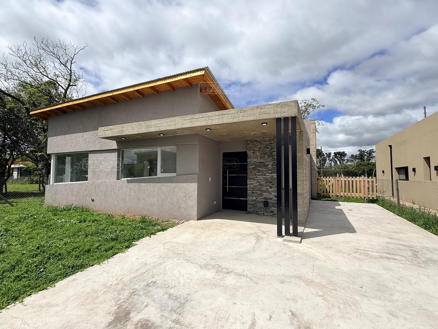 Foto de Casa en Venta en Santa Elisa, Pilar del Este, Pilar, imagen 1