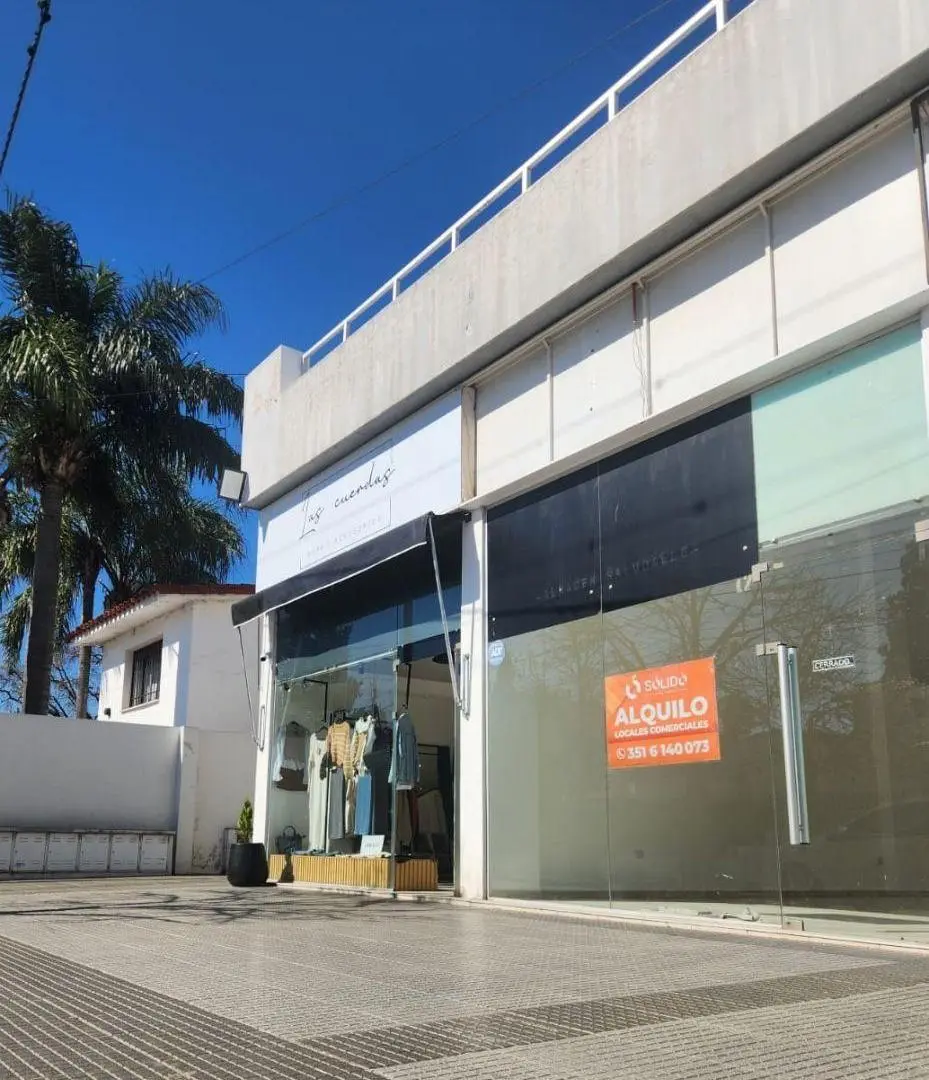 Excelente Local Comercial- Cerro de Rosas 3